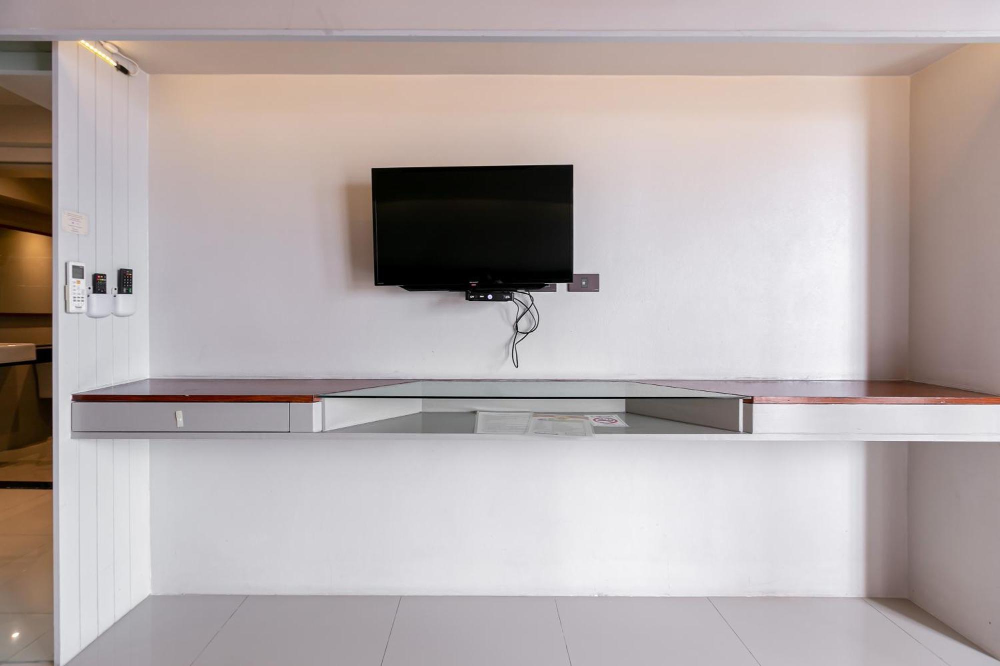 A Room Bangkok Sathorn Екстериор снимка
