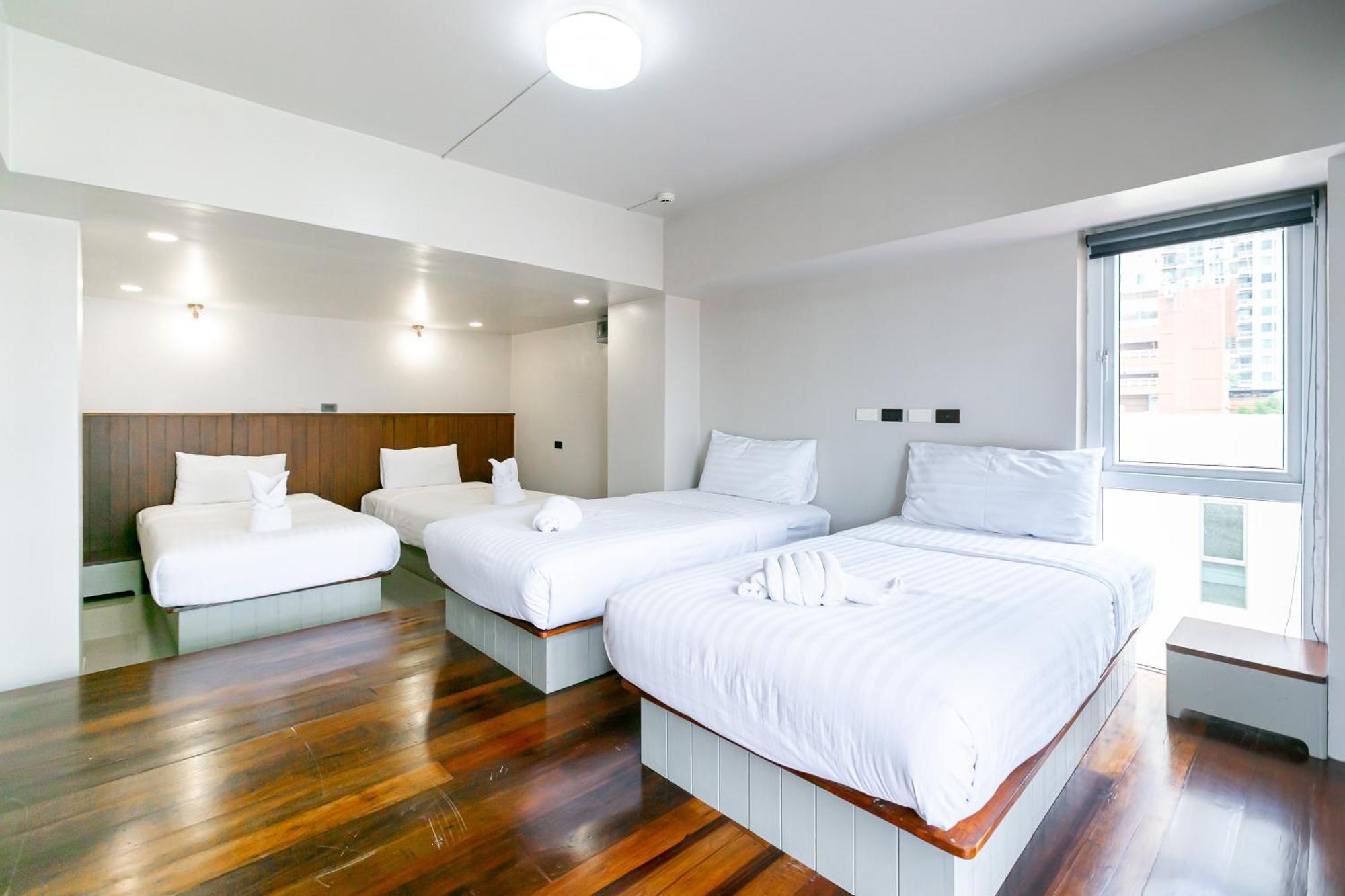 A Room Bangkok Sathorn Екстериор снимка