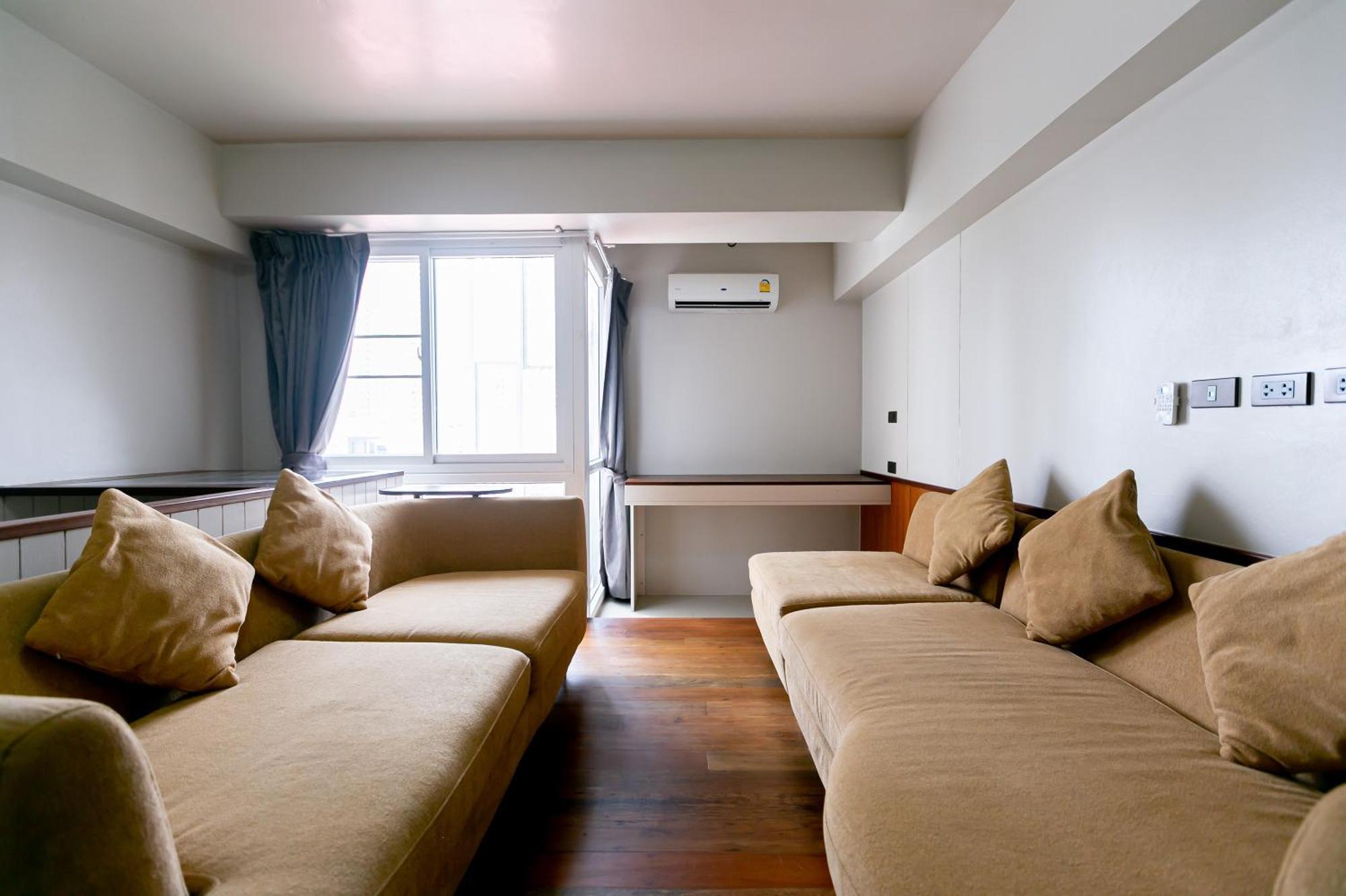 A Room Bangkok Sathorn Екстериор снимка