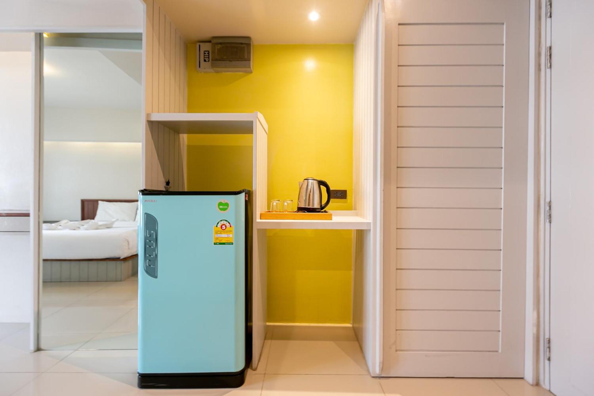 A Room Bangkok Sathorn Екстериор снимка